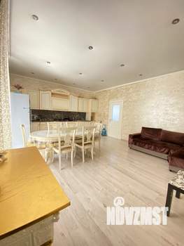 Дом 134м², 2-этажный, участок 3 сот.