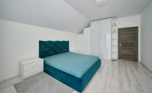 Дом 102м², 2-этажный, участок 9 сот.