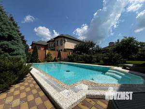 Дом 360м², 2-этажный, участок 10 сот.