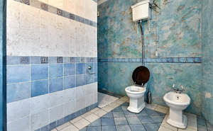 Дом 301м², 2-этажный, участок 6 сот.