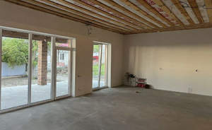 Дом 130м², 1-этажный, участок 4 сот.