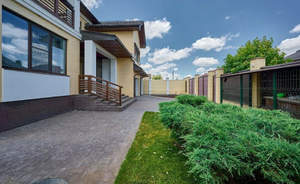 Дом 446м², 2-этажный, участок 8 сот.