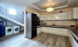 Дом 137м², 2-этажный, участок 4 сот.