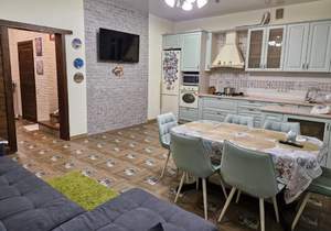 Дом 140м², 2-этажный, участок 4 сот.