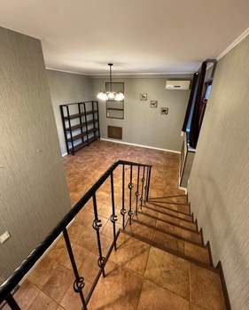 Дом 124м², 4-этажный, участок 2 сот.