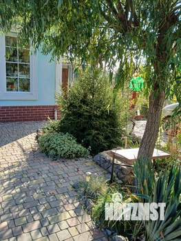 Дом 120м², 2-этажный, участок 4 сот.