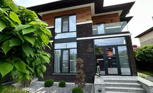 Дом 250м², 2-этажный, участок 6 сот.