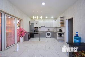 Дом 148м², 2-этажный, участок 3 сот.