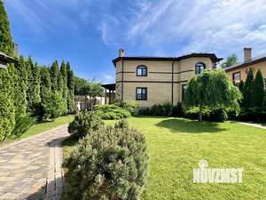 Дом 249м², 2-этажный, участок 8 сот.