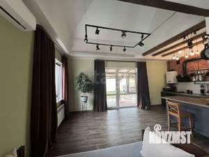 Дом 134м², 2-этажный, участок 4 сот.