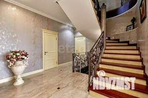 Дом 545м², 3-этажный, участок 20 сот.