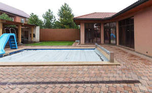 Дом 285м², 2-этажный, участок 15 сот.