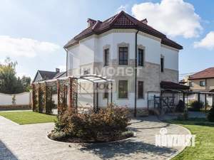 Коттедж 510м², 3-этажный, участок 16 сот.