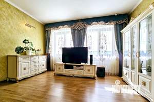 Дом 180м², 2-этажный, участок 6 сот.