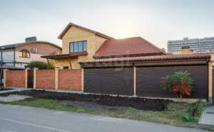 Дом 422м², 2-этажный, участок 10 сот.