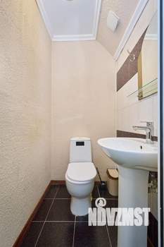 Дом 130м², 2-этажный, участок 3 сот.