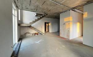 Дом 180м², 2-этажный, участок 5 сот.