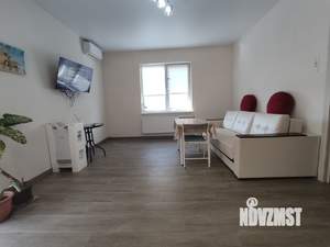 Дом 100м², 2-этажный, участок 3 сот.