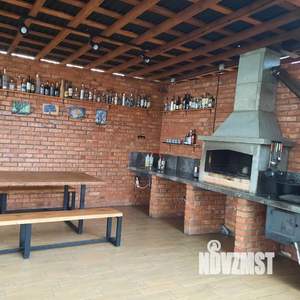 Дом 240м², 2-этажный, участок 8 сот.