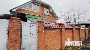 Дом 218м², 2-этажный, участок 10 сот.