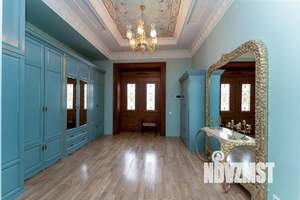 Дом 850м², 2-этажный, участок 10 сот.