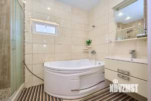 Дом 148м², 2-этажный, участок 3 сот.