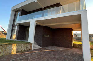 Дом 273м², 2-этажный, участок 10 сот.