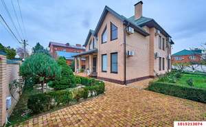 Дом 246м², 2-этажный, участок 10 сот.