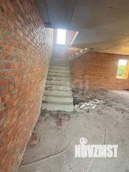 Таунхаус 313м², 2-этажный, участок 12 сот.