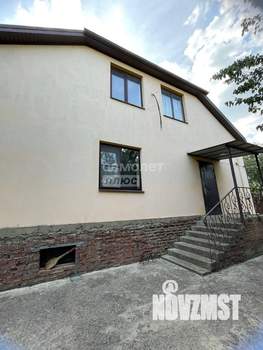 Дом 350м², 2-этажный, участок 4 сот.