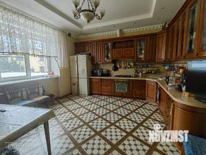 Дом 412м², 3-этажный, участок 9 сот.