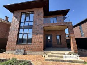 Коттедж 140м², 2-этажный, участок 6 сот.