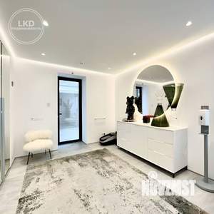 Дом 500м², 3-этажный, участок 14 сот.