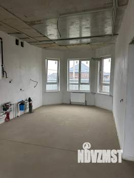 Дом 140м², 2-этажный, участок 6 сот.