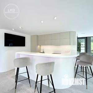 Дом 500м², 3-этажный, участок 14 сот.