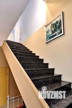 Дом 425м², 2-этажный, участок 10 сот.