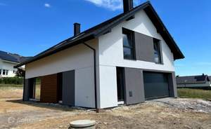 Дом 206м², 2-этажный, участок 6 сот.