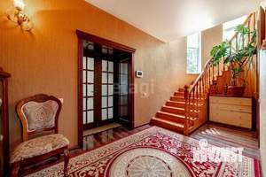 Дом 189м², 2-этажный, участок 9 сот.