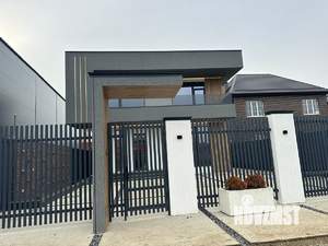 Дом 160м², 2-этажный, участок 5 сот.