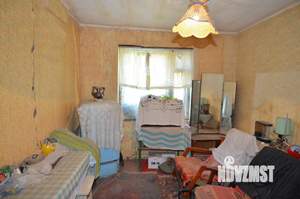 Дом 23м², 2-этажный, участок 4 сот.