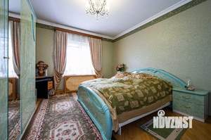 Дом 270м², 2-этажный, участок 4 сот.