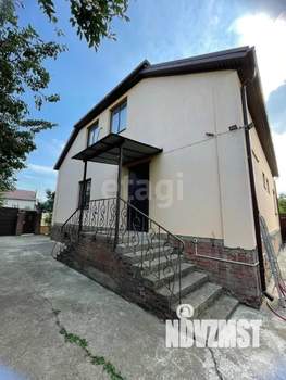 Дом 350м², 2-этажный, участок 4 сот.