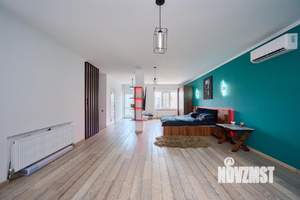 Дом 130м², 2-этажный, участок 1 сот.