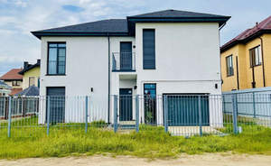 Дом 226м², 2-этажный, участок 5 сот.