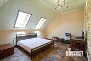 Коттедж 280м², 2-этажный, участок 8 сот.