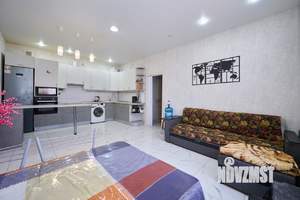 Дом 148м², 2-этажный, участок 3 сот.