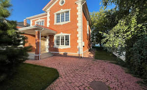 Дом 277м², 2-этажный, участок 8 сот.