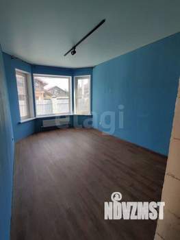 Дом 136м², 2-этажный, участок 3 сот.