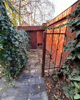 Дом 290м², 3-этажный, участок 8 сот.