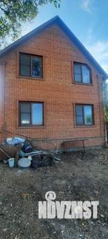 Дом 130м², 2-этажный, участок 6 сот.